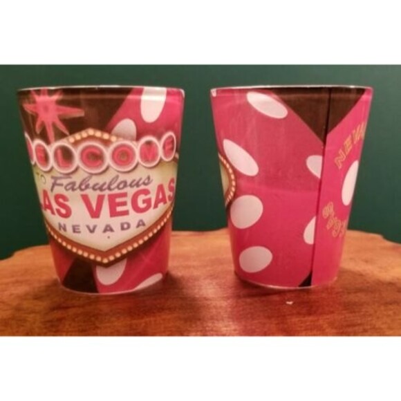 2 Fabulous Las Vegas Nevada Sign with Dice Souvenir Shot Glasses - Picture 1 of 3